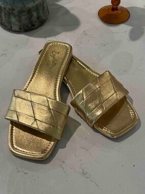 Seychelles Portland Gold Sandals 7.5